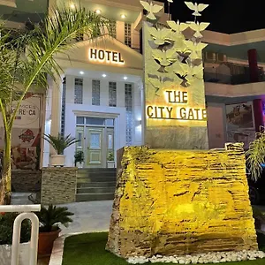https://hotel-the-city-gate.albaniahotels.org